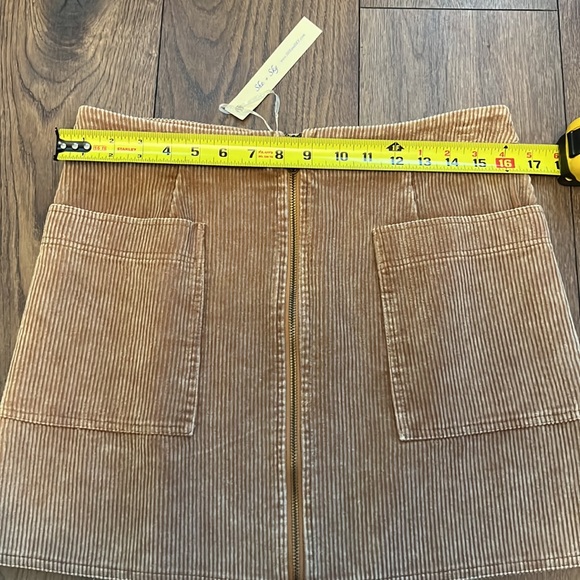 She + Sky corduroy mini skirt camel - Picture 2 of 7